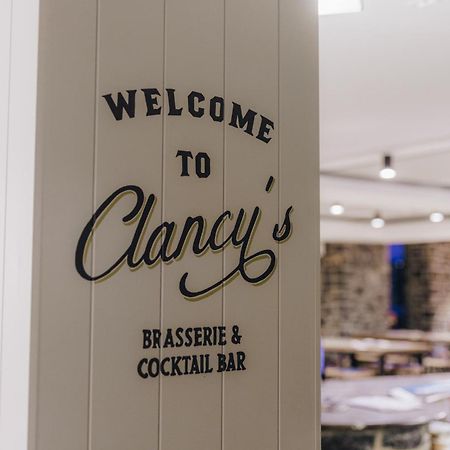 Banjo Paterson Inn Jindabyne Extérieur photo