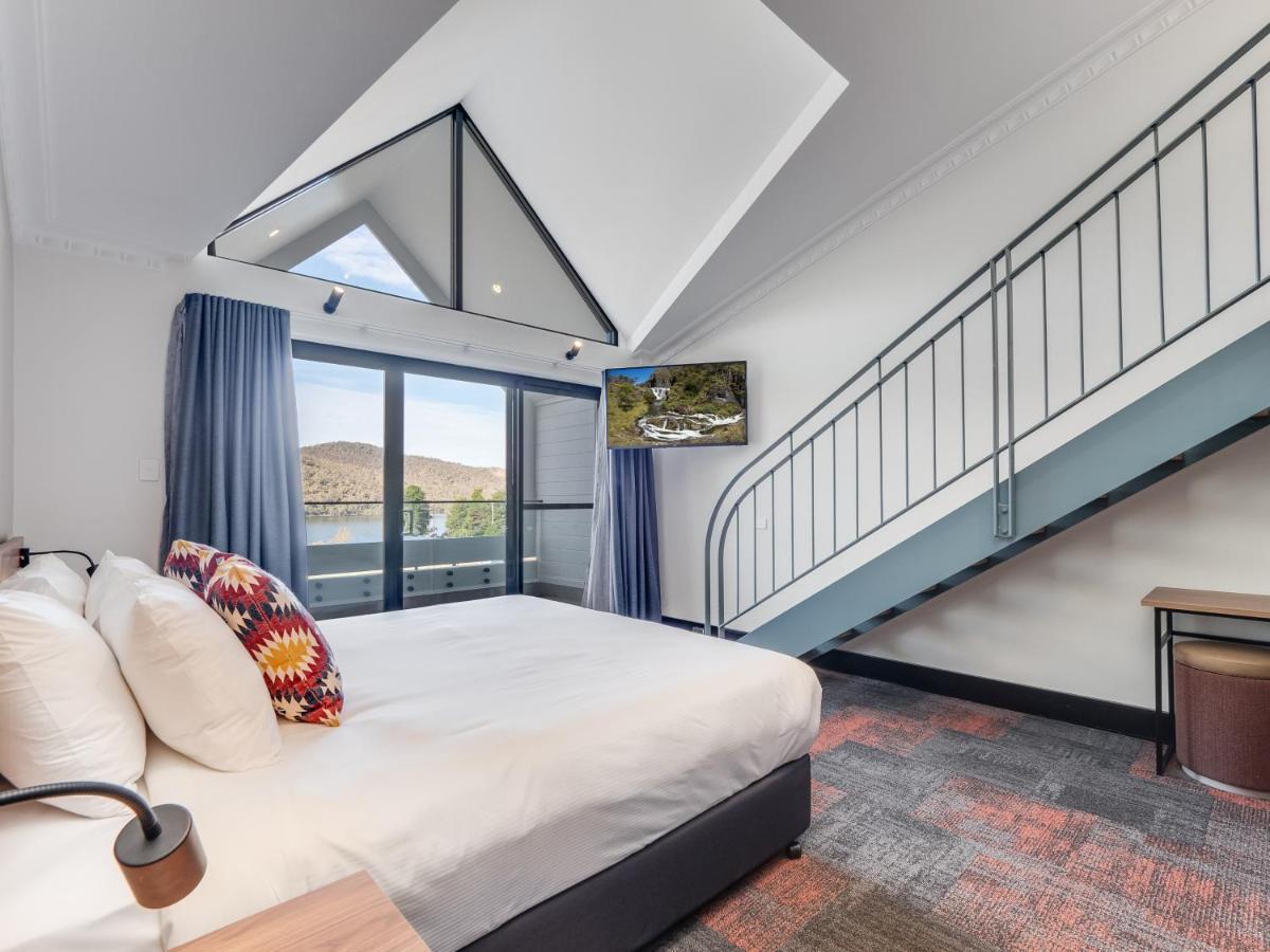 Banjo Paterson Inn Jindabyne Extérieur photo